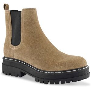 Marc Fisher ltd Padmia Chelsea boot. Size 6.5